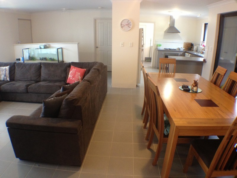 11C Elmbank Close, South Bunbury WA 6230