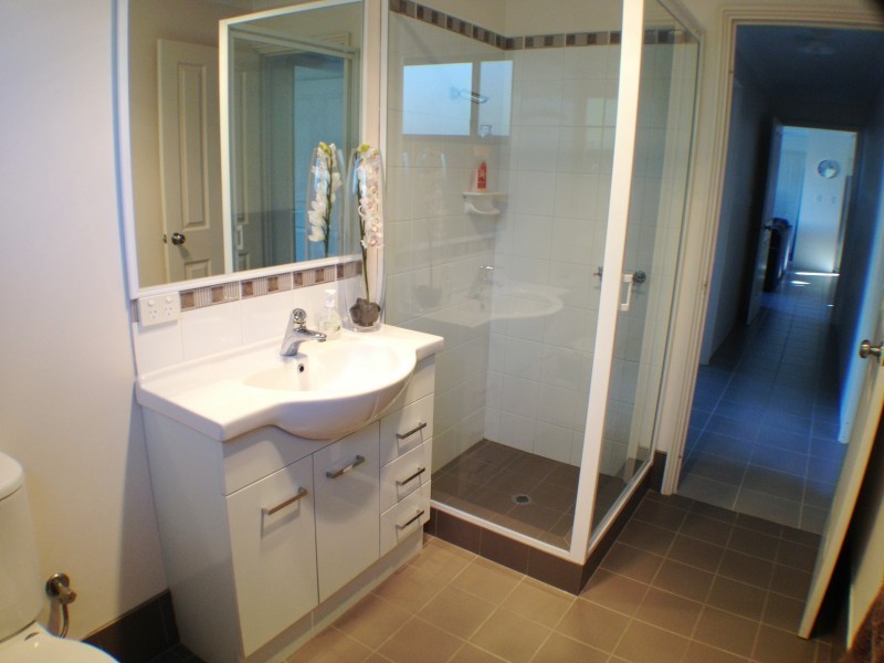 11C Elmbank Close, South Bunbury WA 6230