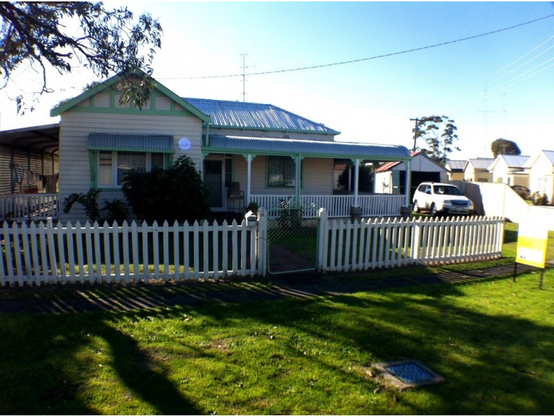 51 Charles Street, Bunbury WA 6230