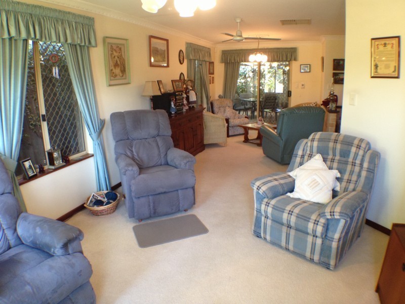 18 Shenton Street, East Bunbury WA 6230