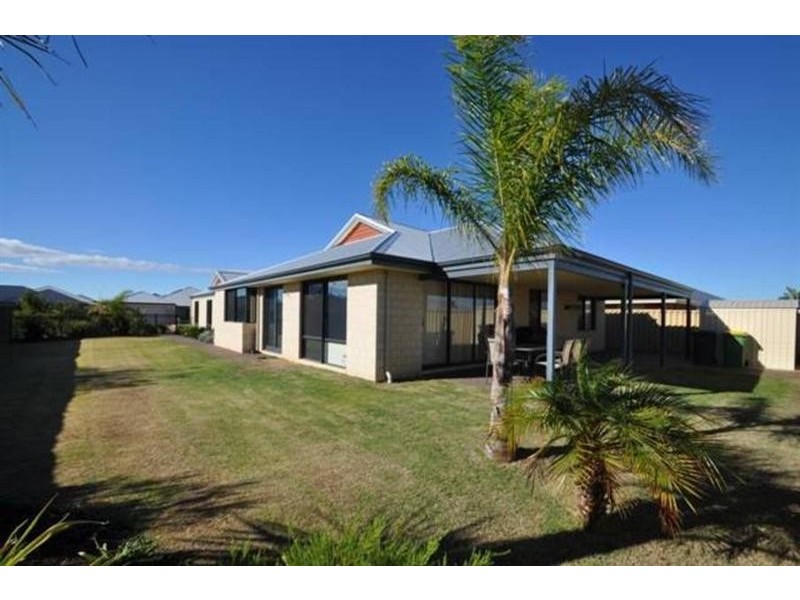 94 Hornibrook Road, Dalyellup WA 6230