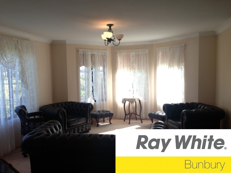 48 Pickworth Retreat, Pelican Point WA 6230