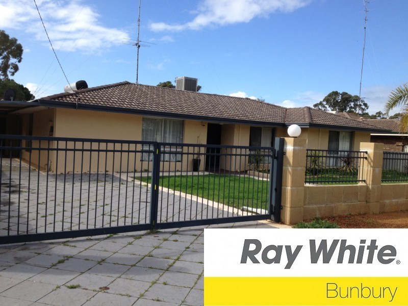 37 Murray Drive, Withers WA 6230