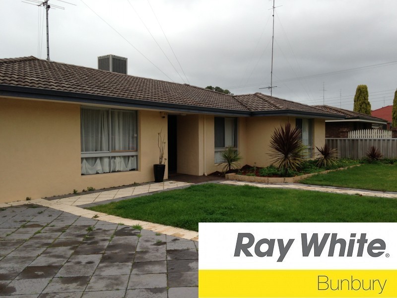 37 Murray Drive, Withers WA 6230