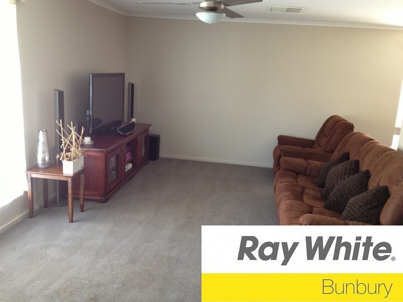 37 Murray Drive, Withers WA 6230