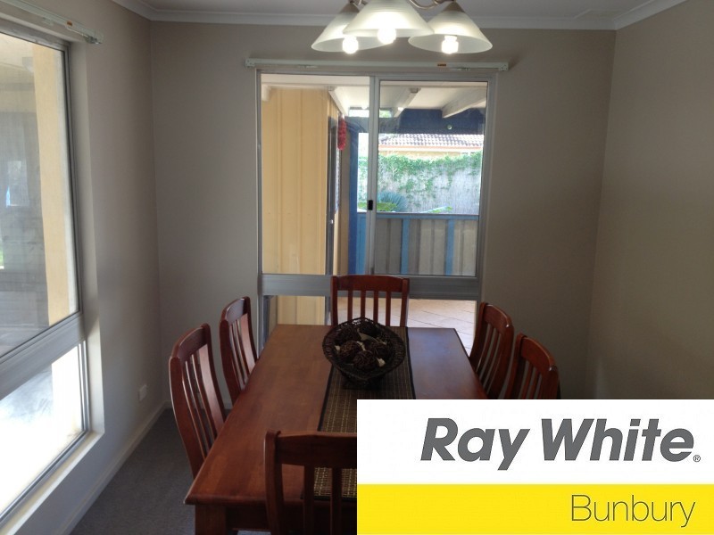 37 Murray Drive, Withers WA 6230
