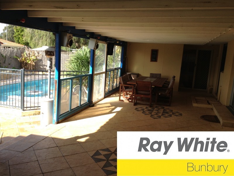 37 Murray Drive, Withers WA 6230