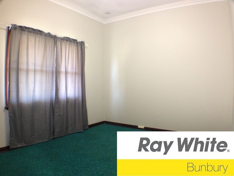 51 Gibbs Street, Carey Park WA 6230