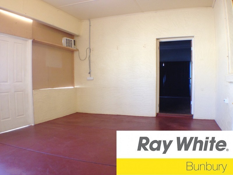 51 Gibbs Street, Carey Park WA 6230