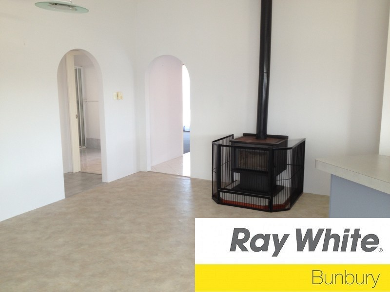 5 Brand Ave, Usher WA 6230