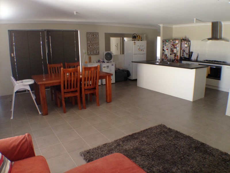 63 Paragon Loop, Dalyellup WA 6230