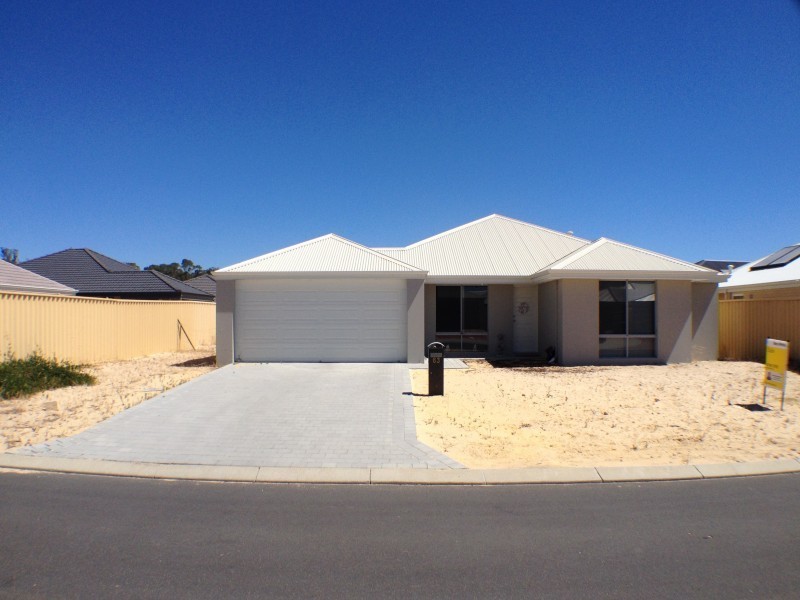 63 Paragon Loop, Dalyellup WA 6230