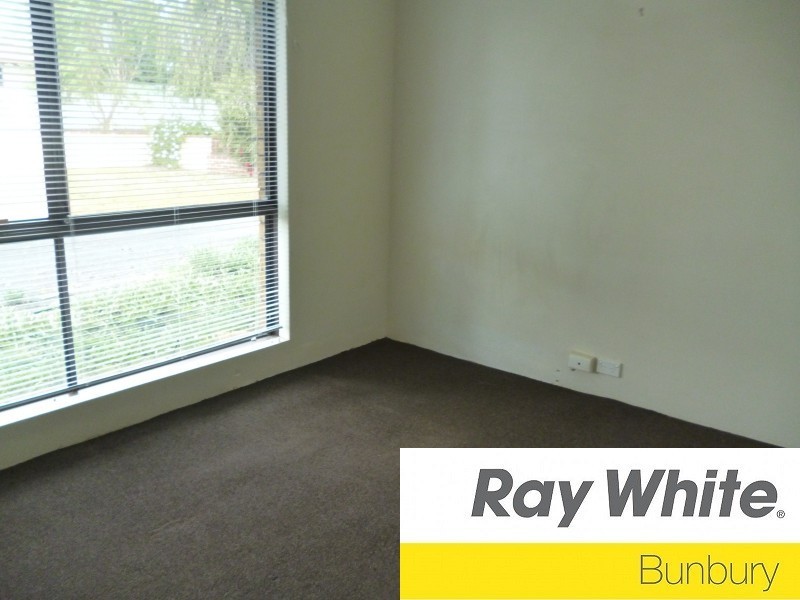 46 Jacaranda Crescent, Withers WA 6230