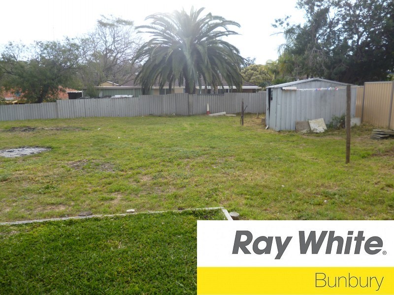46 Jacaranda Crescent, Withers WA 6230