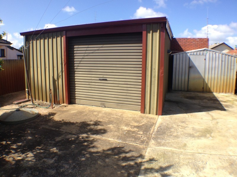 18 Winton Street, Carey Park WA 6230