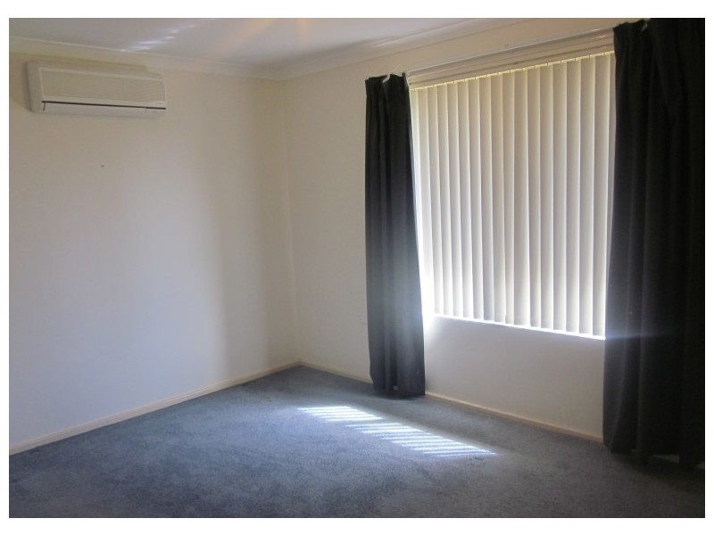 18 Crews Court, Withers WA 6230