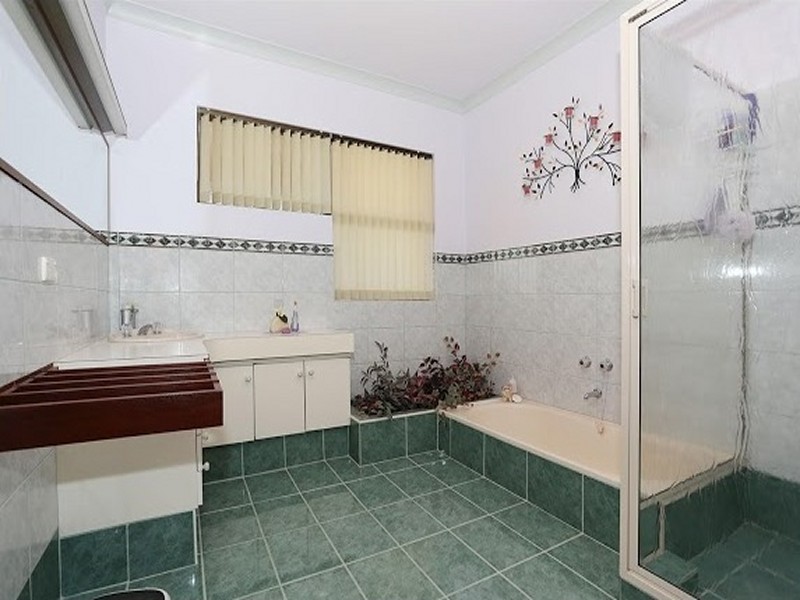 5 Lucretia Street, Eaton WA 6232