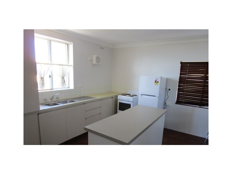 10/105 Ocean Drive, Bunbury WA 6230