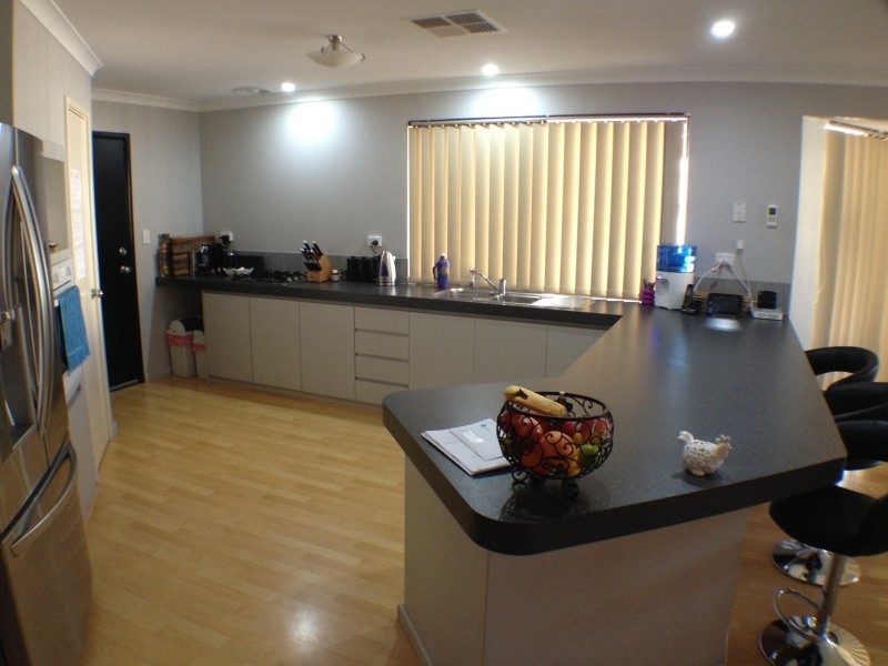 117 Leschenault Parade, Australind WA 6233