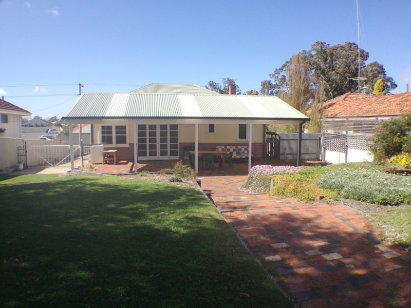 14 Mitchell Crescent, Carey Park WA 6230