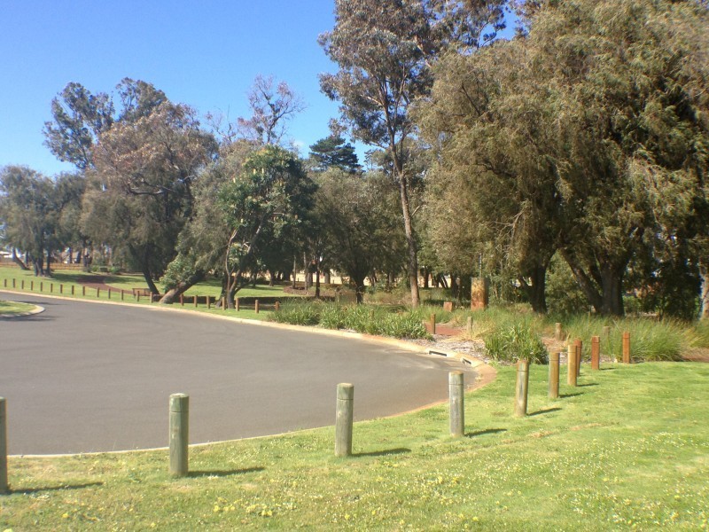 14 Mitchell Crescent, Carey Park WA 6230