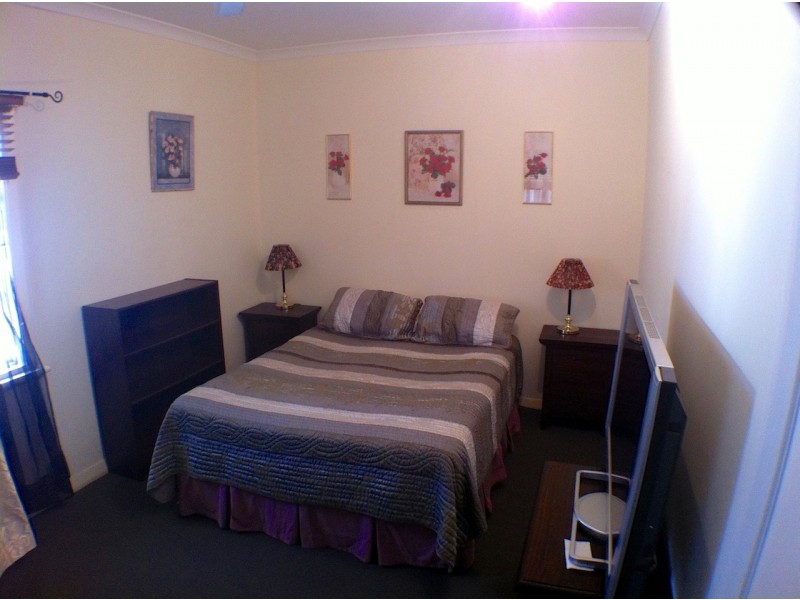 28 Nuytsia Avenue, Carey Park WA 6230