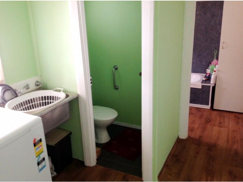 28 Nuytsia Avenue, Carey Park WA 6230