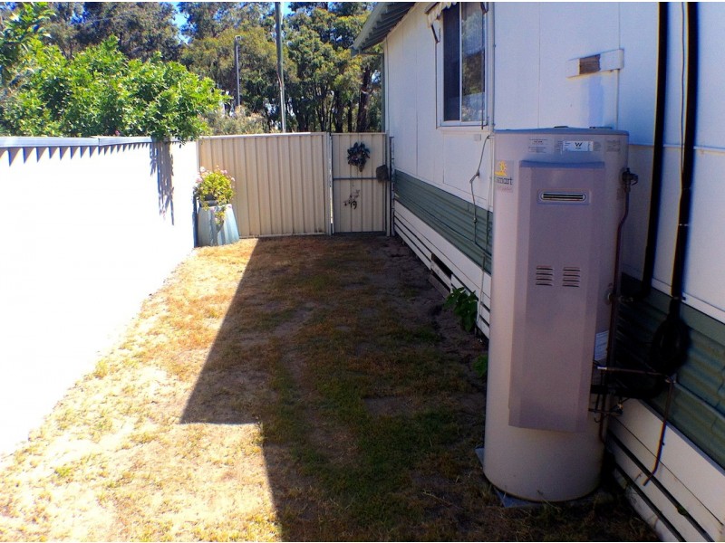 28 Nuytsia Avenue, Carey Park WA 6230