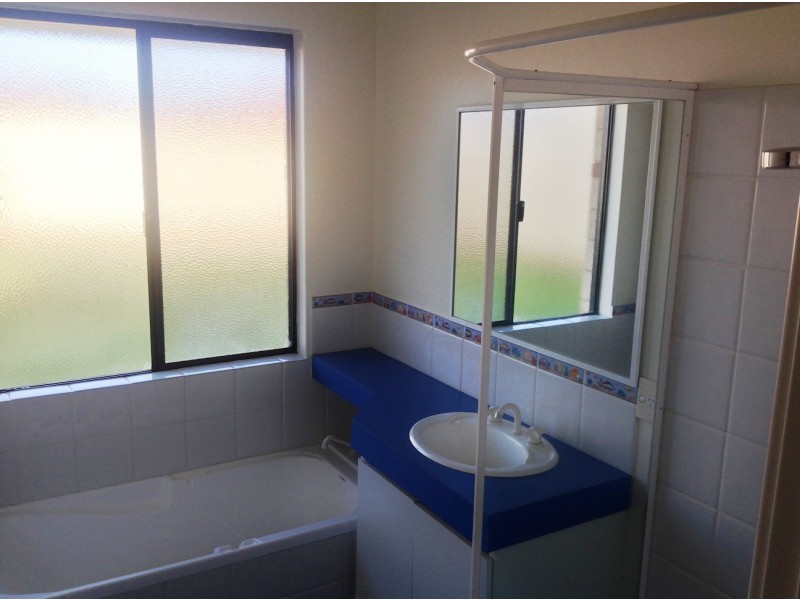 14 Pembroke Street, College Grove WA 6230