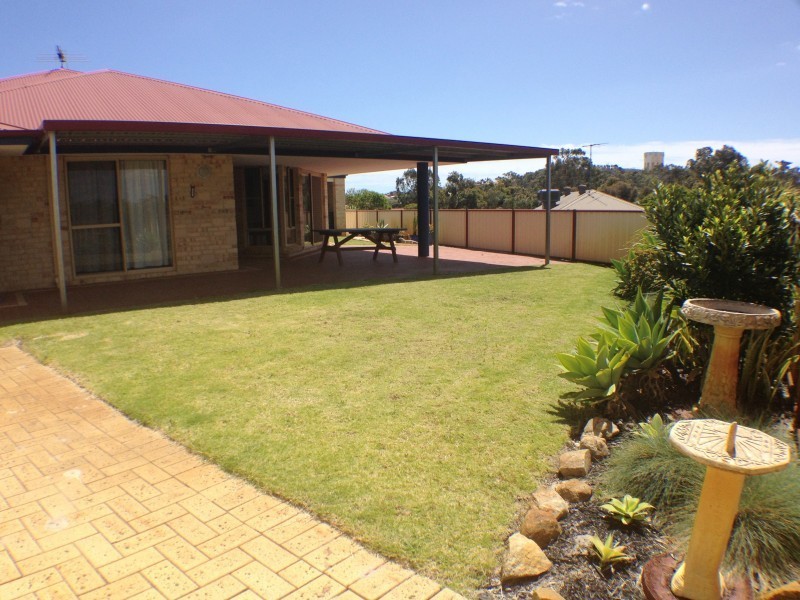 17 Challenger Rise, Australind WA 6233
