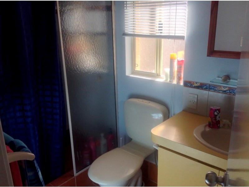 4 Sloan Court, Withers WA 6230