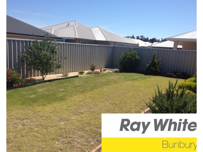 6 Stockton Way, Dalyellup WA 6230
