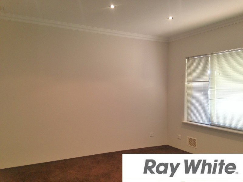 3 Madigan Road, Dalyellup WA 6230