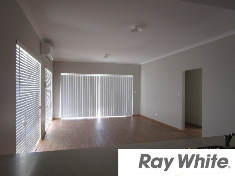 2/35 Charles Street, Bunbury WA 6230