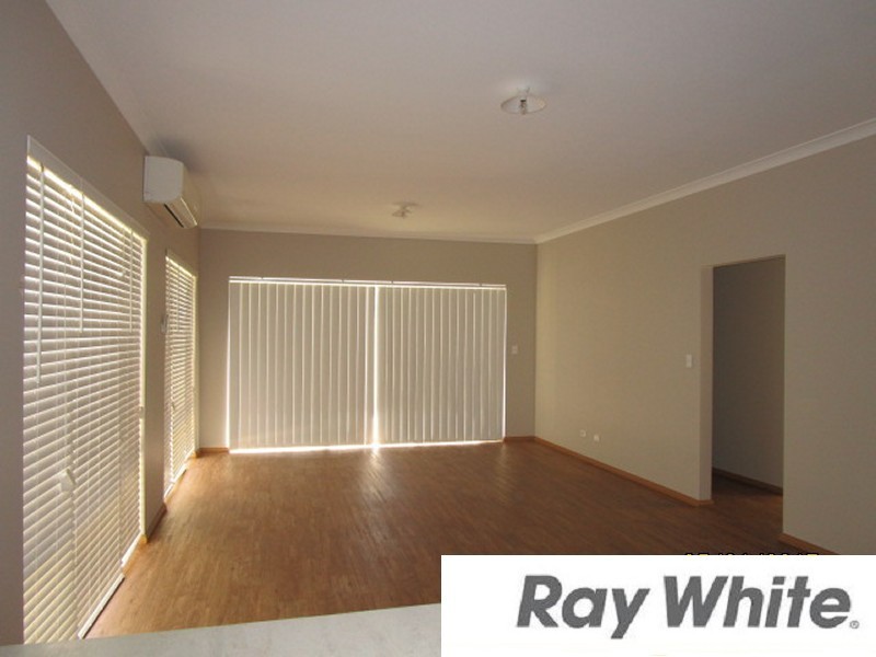 2/35 Charles Street, Bunbury WA 6230