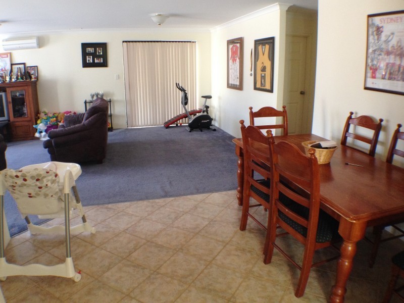 4/13 Wakefield Crescent, Australind WA 6233