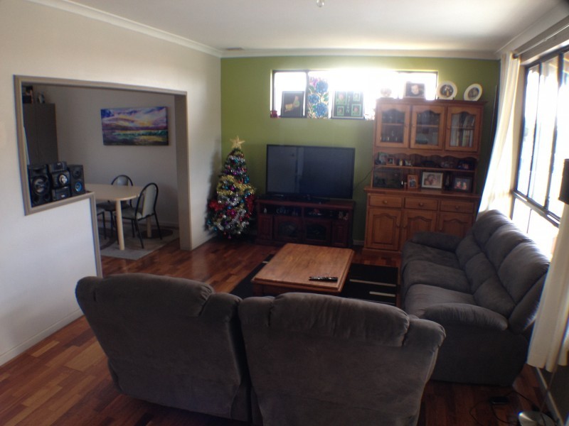 9A Moolyeen Road, Carey Park WA 6230