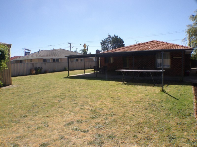 34 Eaton Drive, Eaton WA 6232