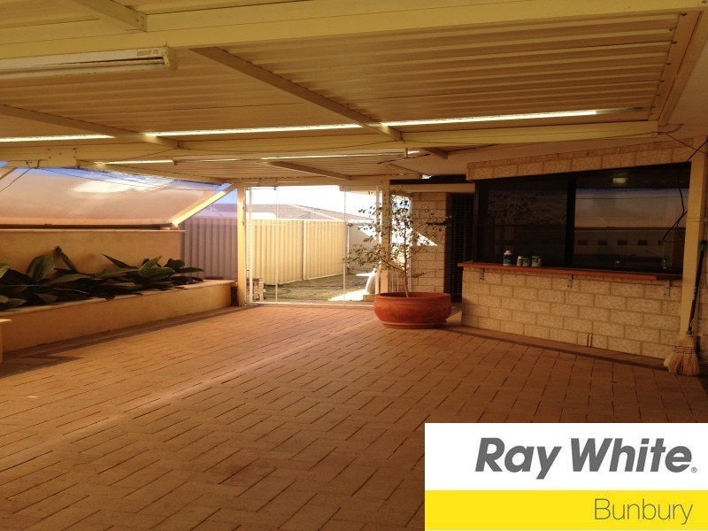 9 Simford Avenue, Eaton WA 6232