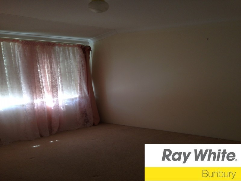 9 Simford Avenue, Eaton WA 6232