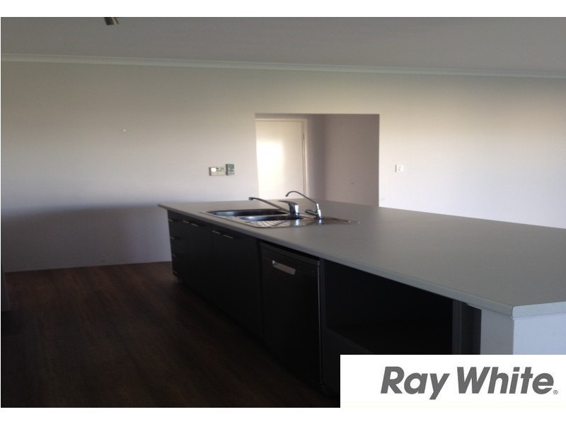 5 Tiffany Centre, Dalyellup WA 6230