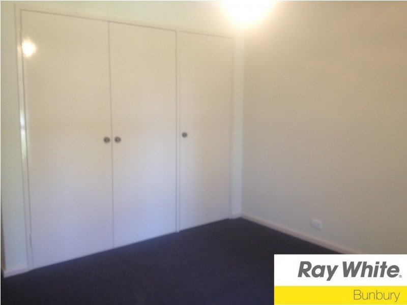 1/166 Clarke Street East, Bunbury WA 6230