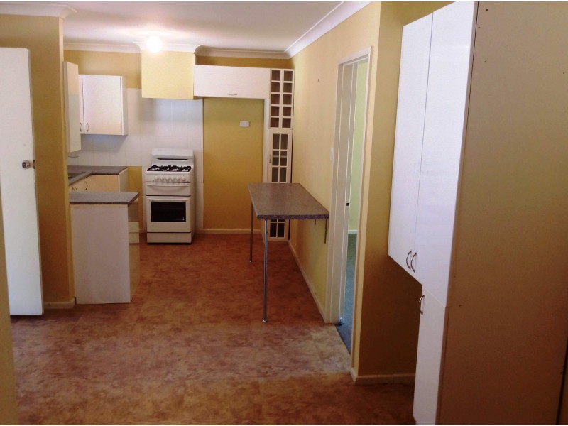 8a Davenport Way, Withers WA 6230