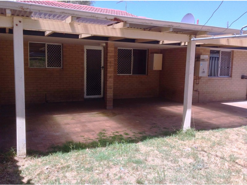 8a Davenport Way, Withers WA 6230