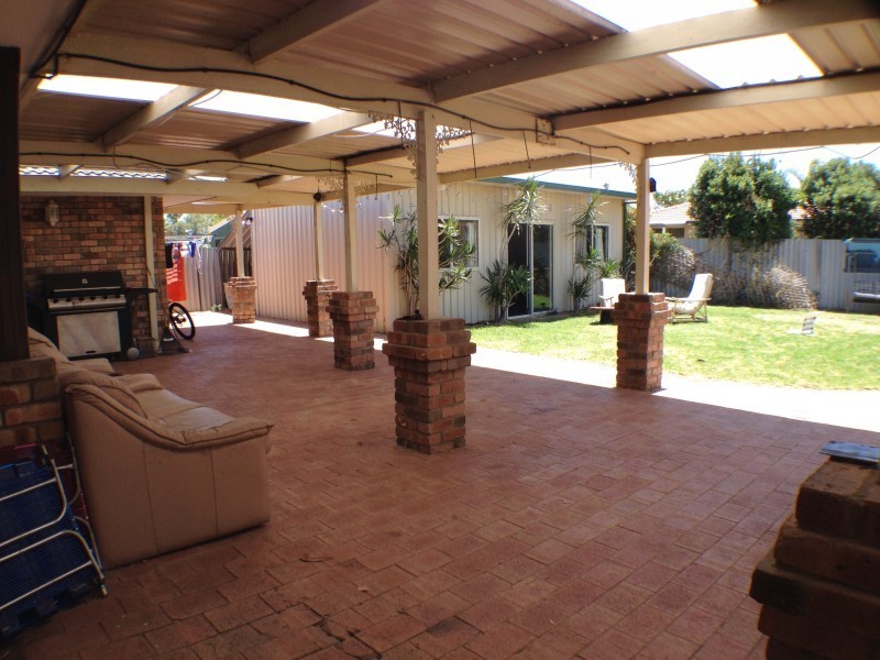 33 Perkins Avenue, East Bunbury WA 6230