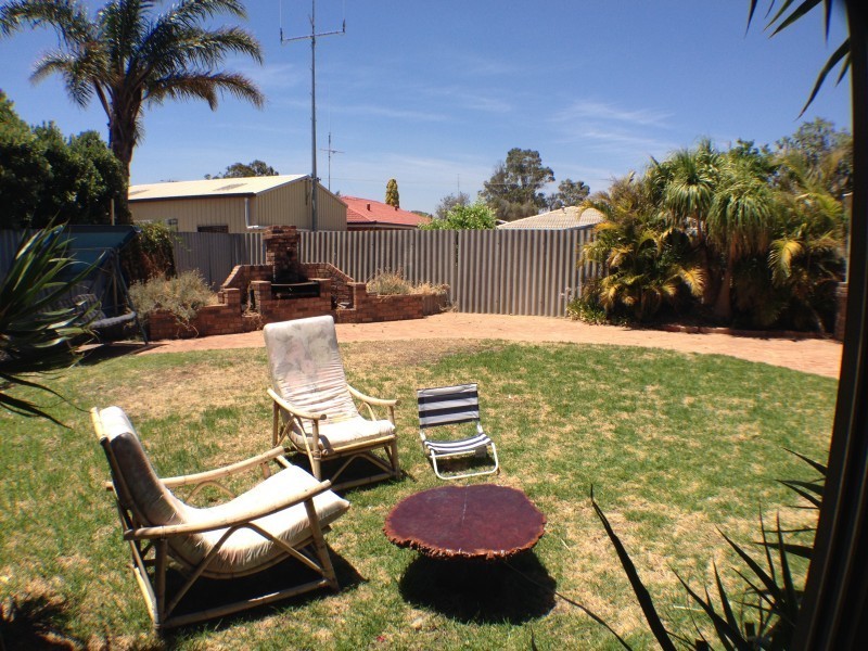 33 Perkins Avenue, East Bunbury WA 6230