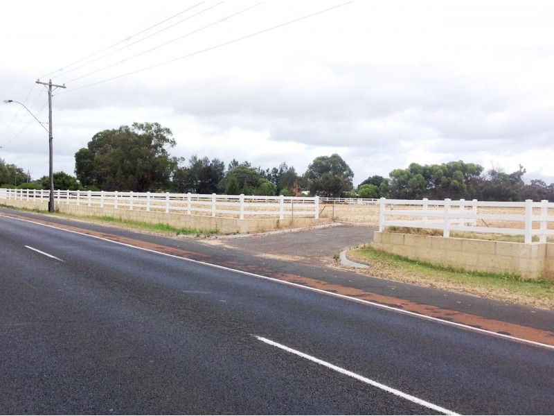 66 Estuary Drive, Pelican Point WA 6230