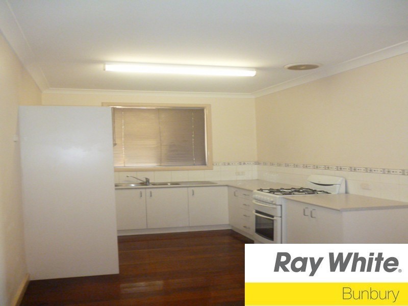 1 Bright Street, Carey Park WA 6230