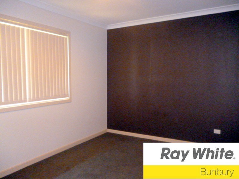 1 Bright Street, Carey Park WA 6230