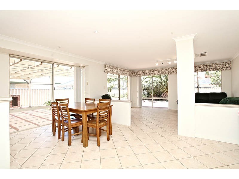 11 Ince Road, Glen Iris WA 6230